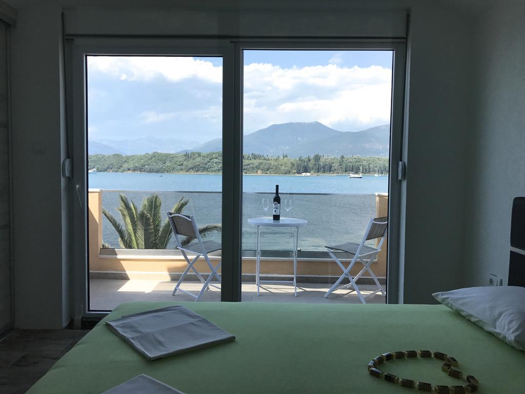 Franovic Apartments Тиват Экстерьер фото
