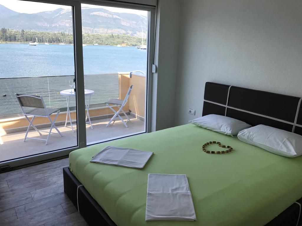 Franovic Apartments Тиват Экстерьер фото