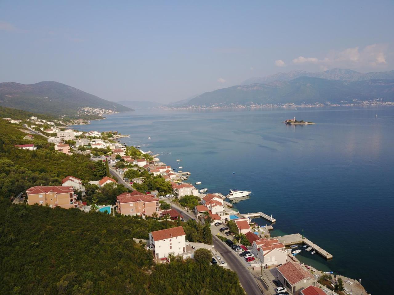 Franovic Apartments Тиват Экстерьер фото